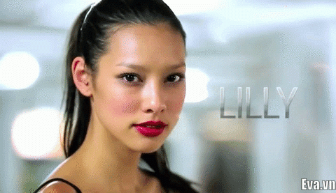 the face: co gai dam "bat" pham huong dang hot nhat luc nay - 4