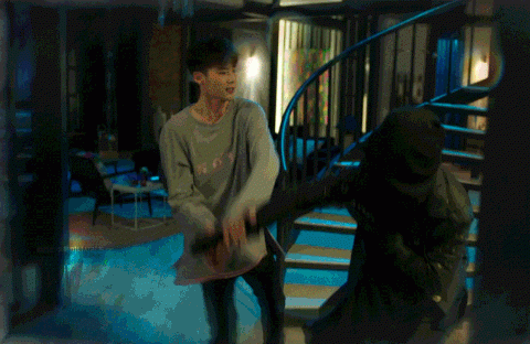 "hai the gioi” tap 3: lee jong suk ban han hyo joo sau khi hon tham thiet - 10