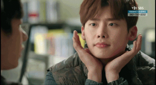 lee jong suk: nam than xu han chuyen dong phim "khong binh thuong" - 16