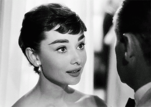 minh chung cho thay audrey hepburn la bieu tuong thoi trang khong ai sanh bang - 15