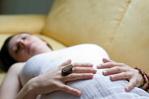 Thủy đậu nguy hiểm với thai phụ thế nào? - 1