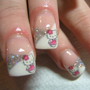 Dễ thương mẫu nail Hello Kitty 2011 - 4