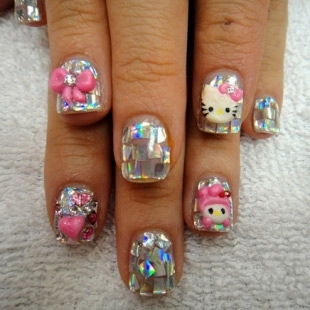 Dễ thương mẫu nail Hello Kitty 2011 - 8