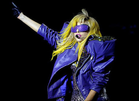 Lady Gaga và những hình ảnh 'sốc' nhất trong năm (P.1) - 5