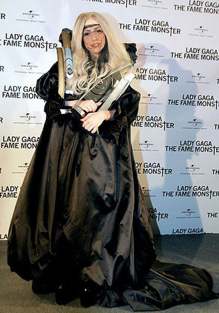 Lady Gaga và những hình ảnh 'sốc' nhất trong năm (P.1) - 6