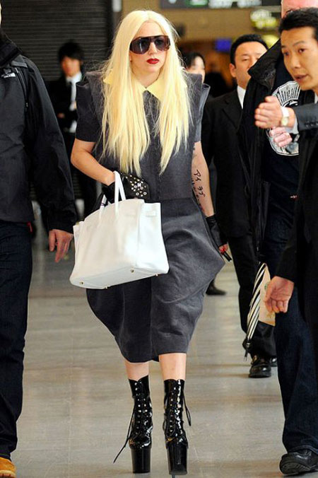 Lady Gaga và những hình ảnh 'sốc' nhất trong năm (P.1) - 7