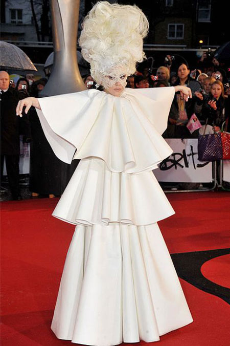 Lady Gaga và những hình ảnh 'sốc' nhất trong năm (P.1) - 8