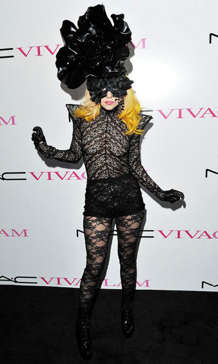 Lady Gaga và những hình ảnh 'sốc' nhất trong năm (P.1) - 10