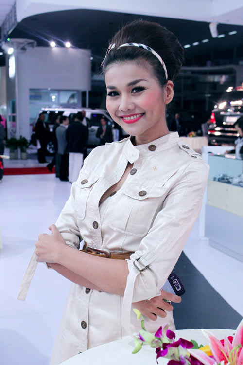 Top 10 mỹ nhân Việt mặc đẹp nhất năm 2010 - 22