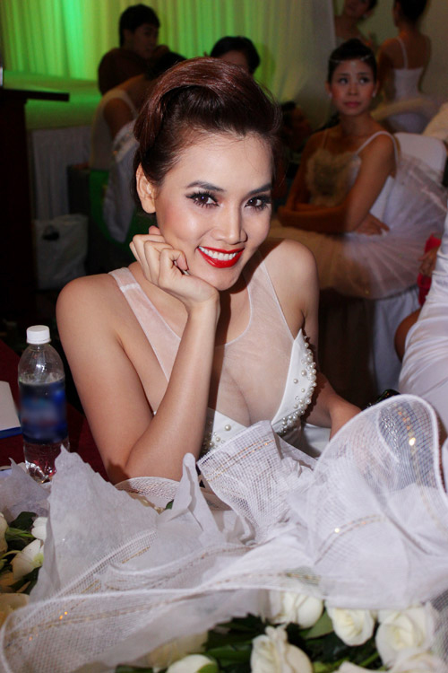 "Nghẹt thở" với vòng 1 của sao Việt - 2