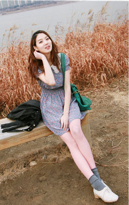 Mùa thu diện váy vẫn ấm, vẫn xinh - 8