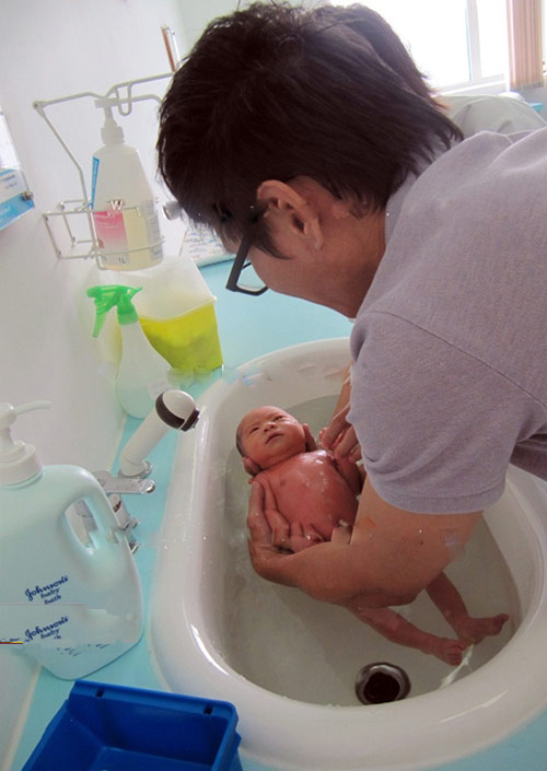 Ca sĩ Lý Hải tiết lộ ảnh 'cục cưng' mới sinh - 2
