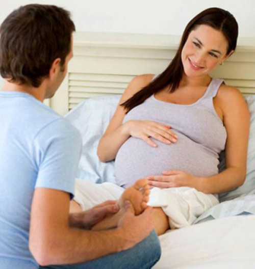 Bí kíp giảm phù nề khi bầu bí của mẹ Híp - 1