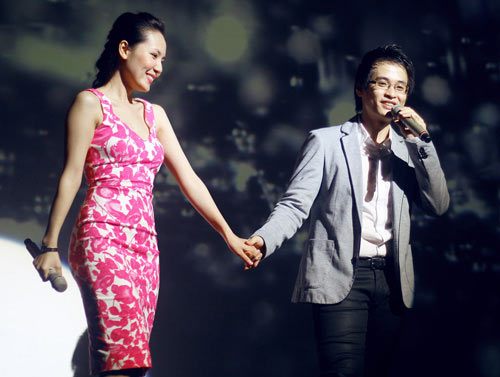 'Bỏ' GS Xoay, Phương Linh giản dị bên Hà Anh Tuấn - 8