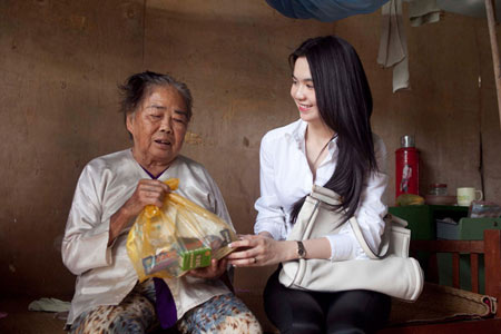 Ngọc Trinh làm gì để có rất nhiều tiền? - 2