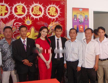 Công Vinh - Thủy Tiên: Hai năm nữa mới cưới - 1