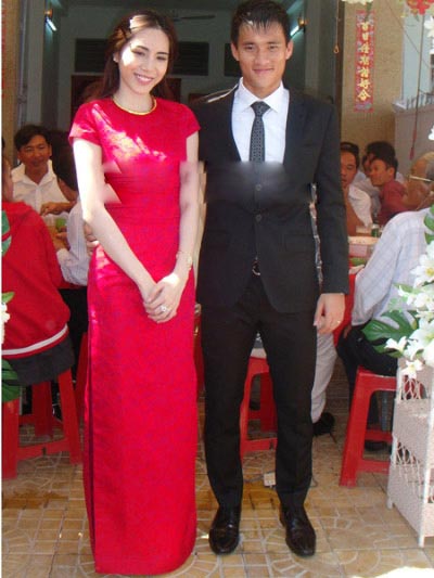 Công Vinh - Thủy Tiên: Hai năm nữa mới cưới - 2