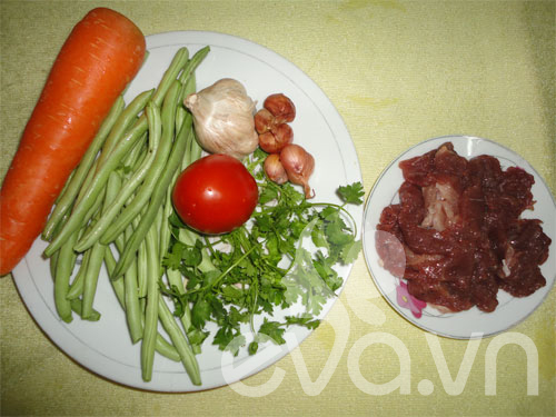 Ngọt ngon đỗ xào thịt bò - 2
