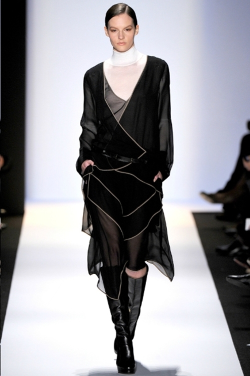 BST Thu Đông 2011 của BCBG: Sóng sánh váy dài - 13
