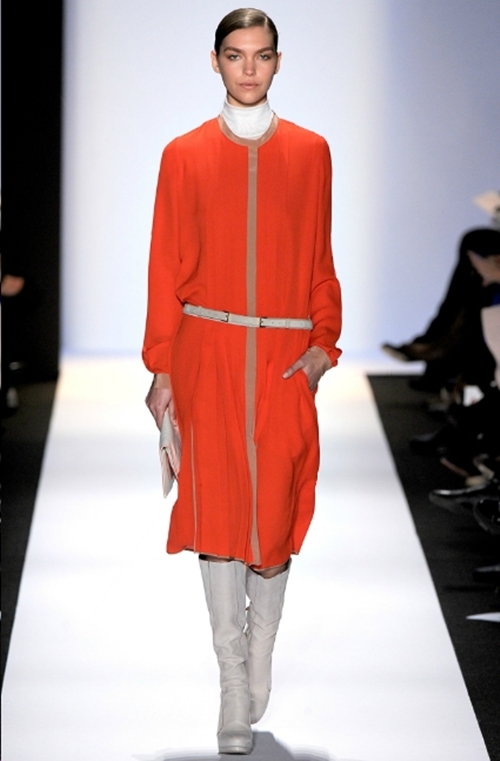 BST Thu Đông 2011 của BCBG: Sóng sánh váy dài - 17