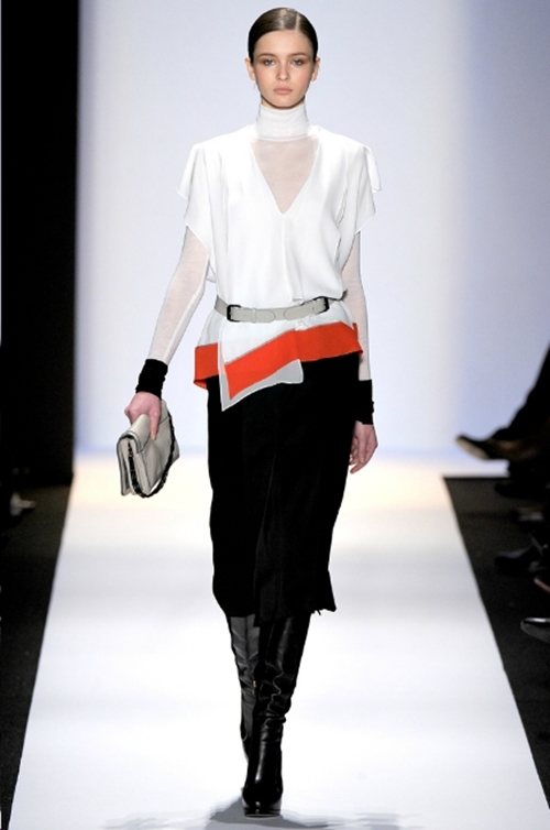 BST Thu Đông 2011 của BCBG: Sóng sánh váy dài - 20