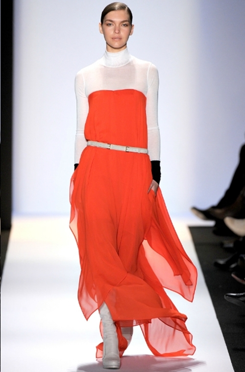 BST Thu Đông 2011 của BCBG: Sóng sánh váy dài - 29