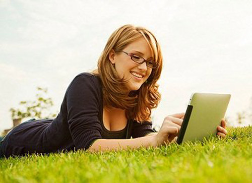 Nên mua laptop hay máy tính bảng? - 1