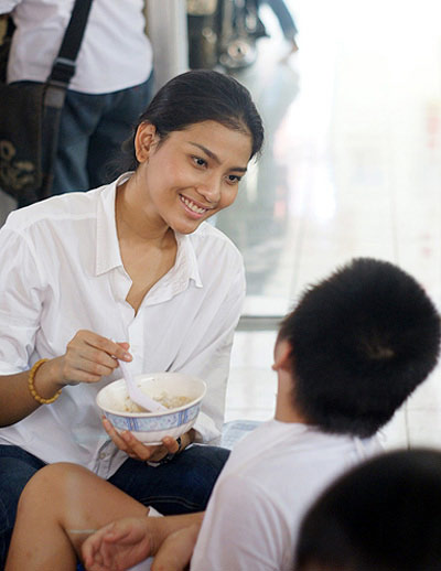 Trương Thị May: Người Khmer hiếm hoi trong làng giải trí - 4