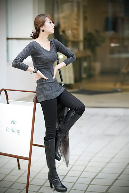 Diện áo len dáng dài bớt tẻ nhạt - 3