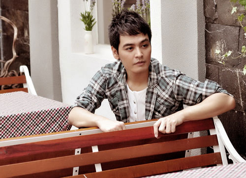 MC Phan Anh: Gia đình là bến đỗ duy nhất - 2