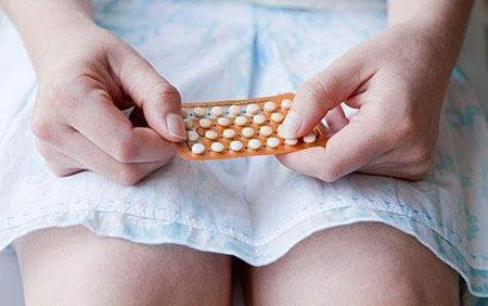 'Chết' vì làm đẹp bằng thuốc tránh thai - 1