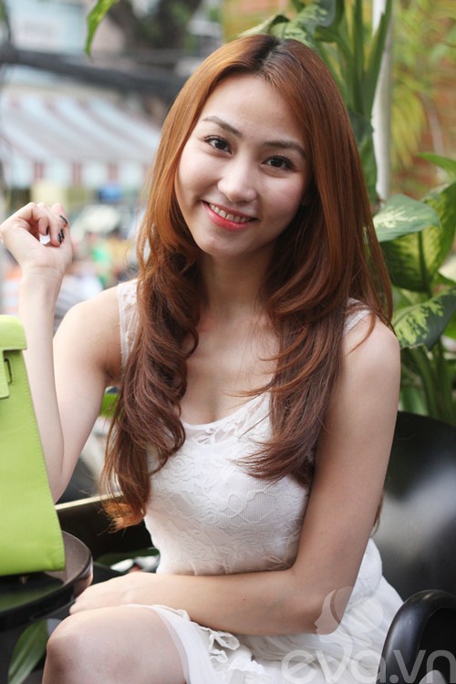 Khám túi hiệu nghìn đô của Ngân Khánh - 12