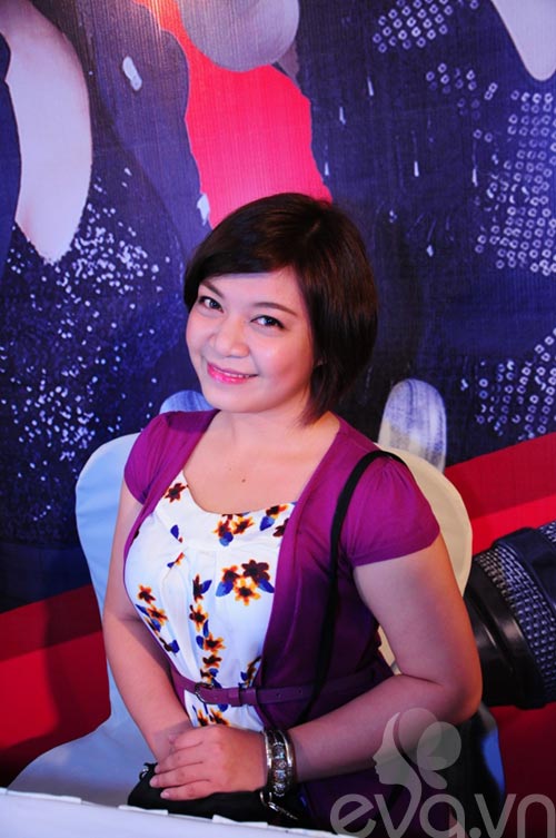 Bảo Anh xinh tươi đi họp fan - 4
