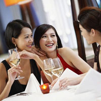 Nữ quyền, phụ nữ và 20/10