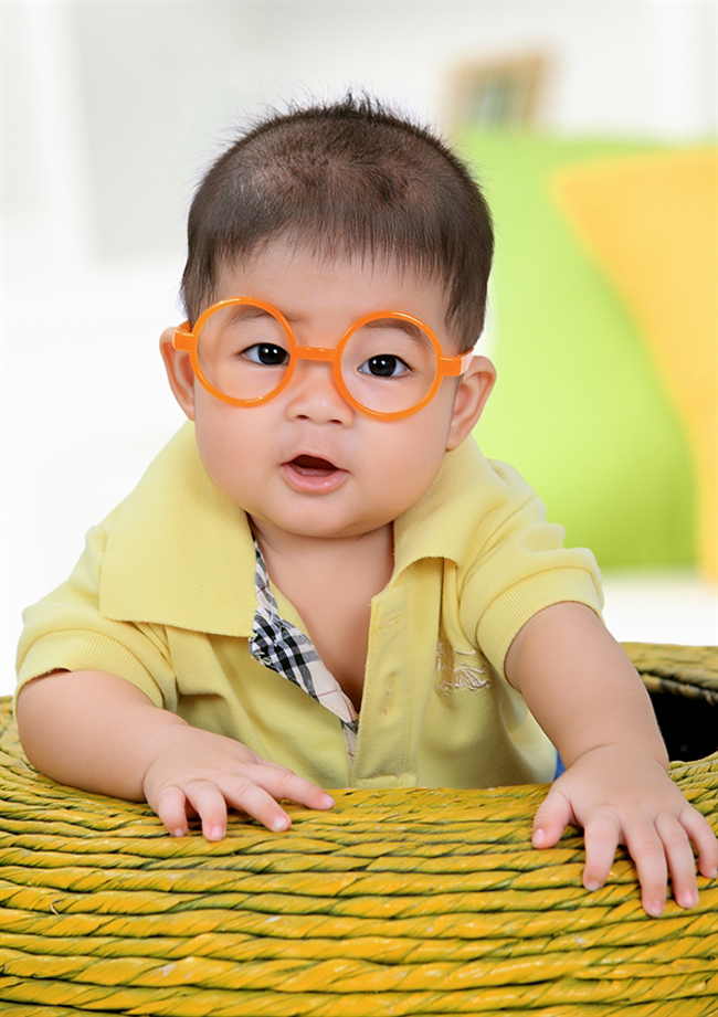 Bé Sóc yêu dấu & quot;líu lo & quot; suốt ngày