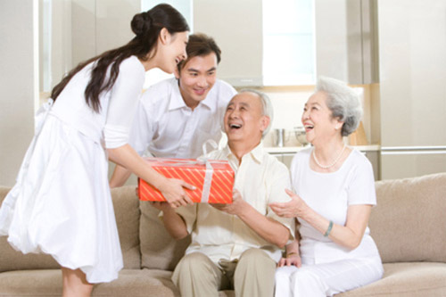 Chuyện tình ngang trái của ông bà thông gia - 2