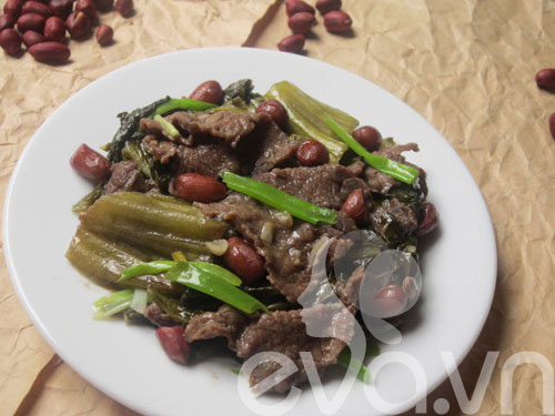 Quen mà lạ thịt bò xào dưa chua - 8
