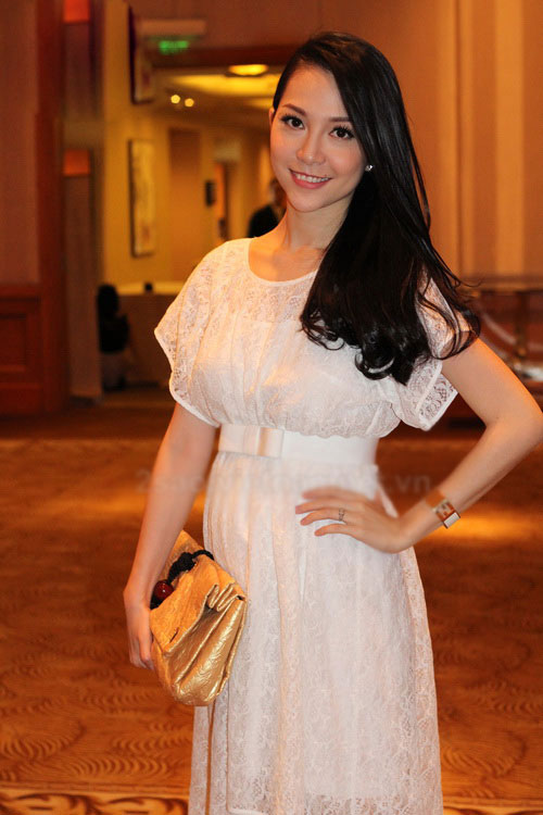 Linh Nga - bà bầu thời trang nhất 2012 - 1