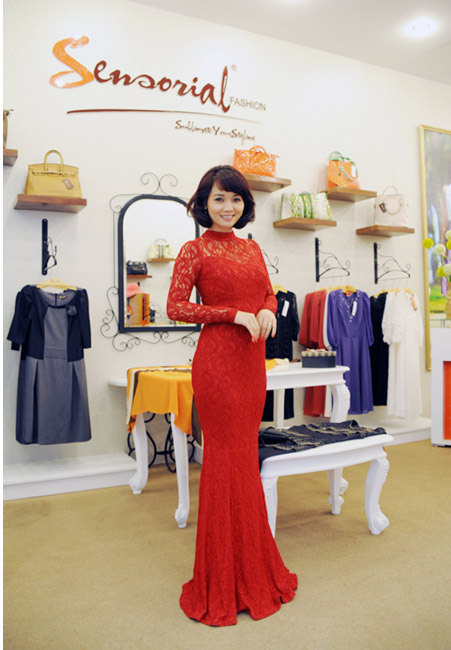 Diện đầm dạ hội đuôi cá đẹp như sao - 6