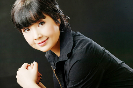NSND Lan Hương: Tôi mãi là “em bé Hà Nội” - 1
