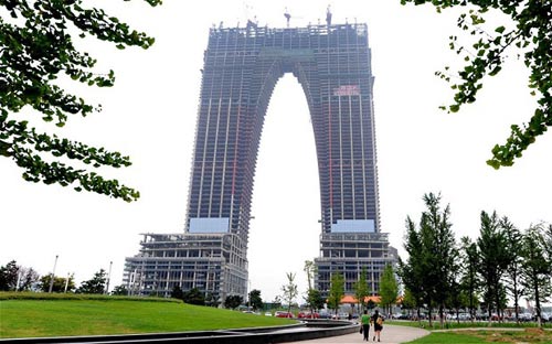 Những tòa nhà “ối giời ơi!” tại Trung Quốc - 4