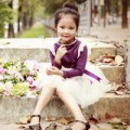 Làm mẹ - Siêu mẫu nhí: Thiên Trang dịu dàng cùng mùa thu!