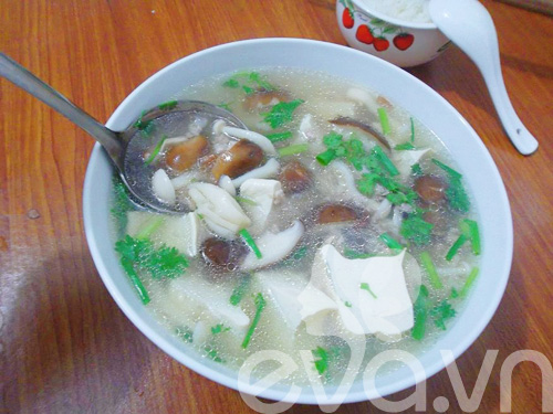 Giản dị canh thịt băm nấu nấm - 10