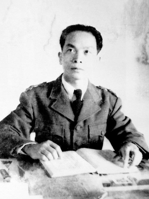 nhung buc anh lich su ve dai tuong vo nguyen giap - 3