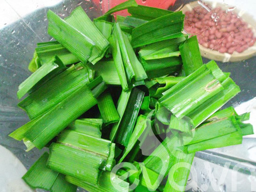 an sang cung xoi lac thom huong la dua - 2