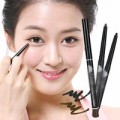 Làm đẹp - 7 cách trang điểm với chì kẻ mắt