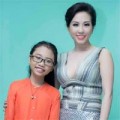 Làng sao - Phương Mỹ Chi "đọ sắc" cùng HH Thu Hoài