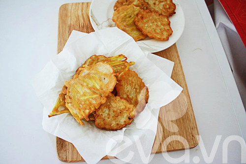 banh ngo, banh khoai chien: de lam, gion thom - 8