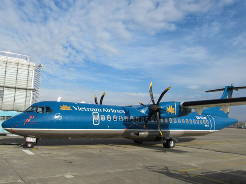 dua linh cuu dai tuong ve que bang chuyen co atr 72 - 1