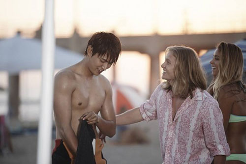 Lee Min Ho khoe dáng chuẩn trong phim mới - 5